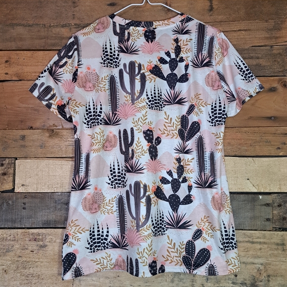 Womens Cactus Print T-shirt Size Medium, pink‎ and black. - Picture 2 of 3